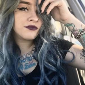 Meet your Posher, Tiffany