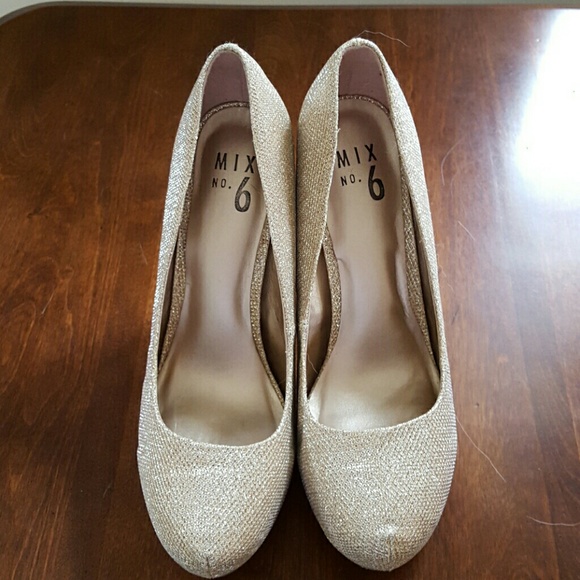 Gold glitter heels