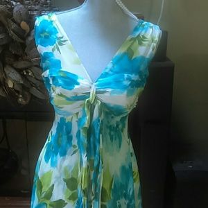 A beautiful dress for a summer day of fun