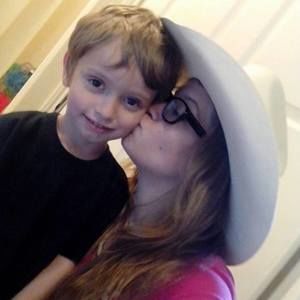 Meet your Posher, Chelsie