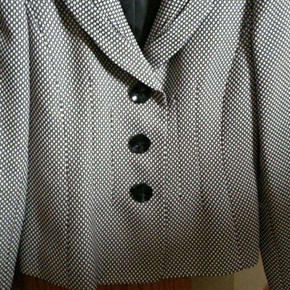 Jacket - Picture 3 of 3