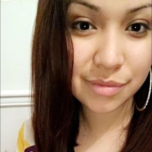 Meet your Posher, Brenda