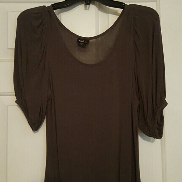 Gray shirt
