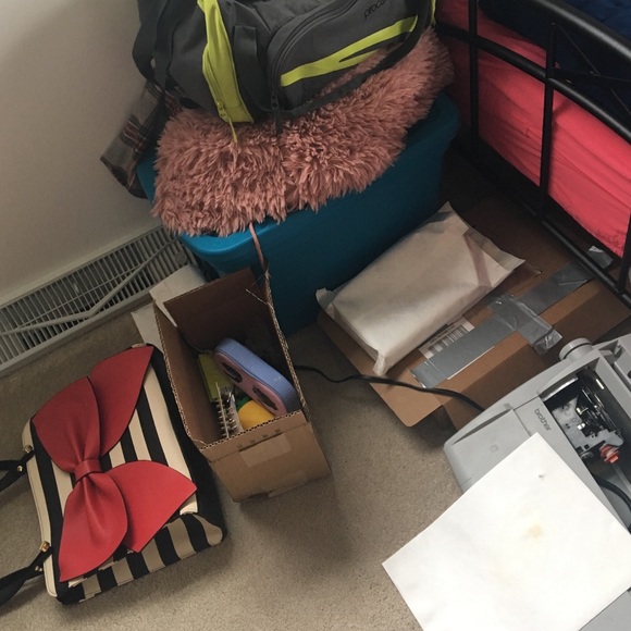 Mega sale! All items MUST Go!!!! - Picture 1 of 1
