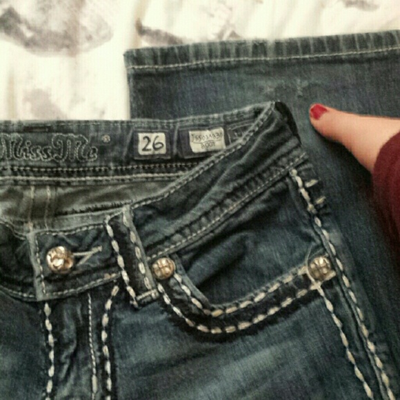 SOLD Miss Me Jeans - Picture 3 of 4