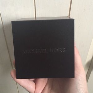 MICHAEL KORS gold watch.. New - in box!!