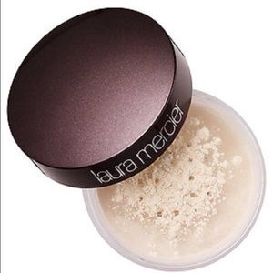 Laura Mercier setting powder
