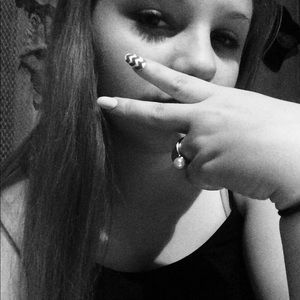 Meet your Posher, Haley