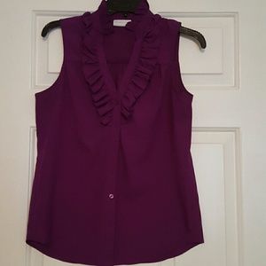 Sleeveless blouse