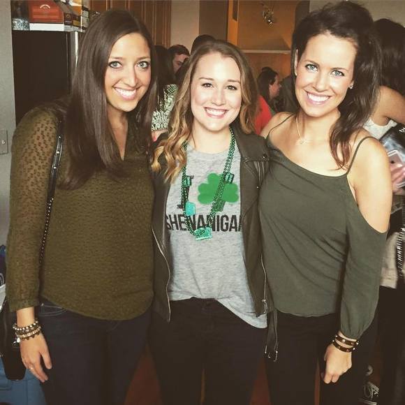 Meet your Posher, Jessica - Picture 1 of 1