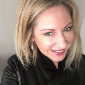 Meet your Posher, Kristin