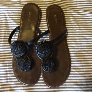 Dexter Black Size 10 Leather Flip Flop Sandals