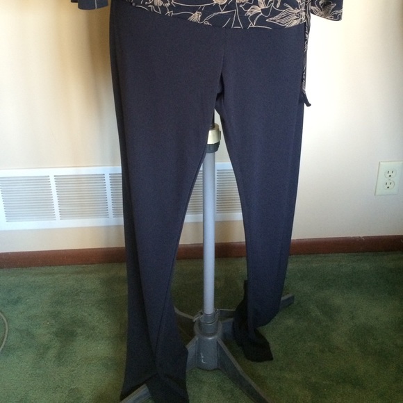 V. Neck blouse with navy dress pants - Picture 3 of 3