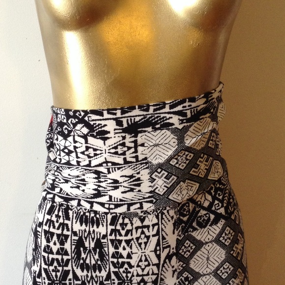 Sold - Picture 2 of 3