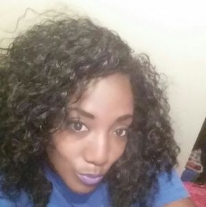 Meet your Posher, Tee tee