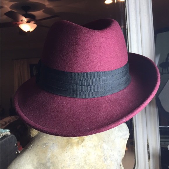 Fossil Maroon Fedora - Picture 2 of 3