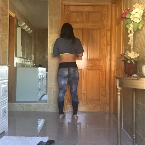 🔴TRADED🔴 Nike Dri-Fit Leggings - Picture 4 of 4