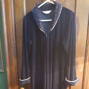 Royal blue zip front velour house coat bath robe