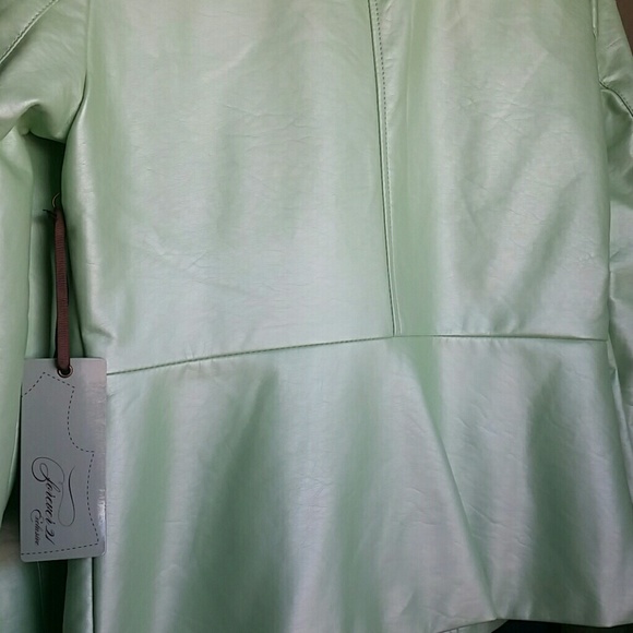 Jacket - Picture 4 of 4