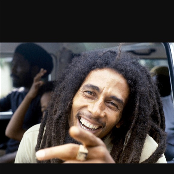 Meet your Posher, Jeannie - Picture 4 of 8