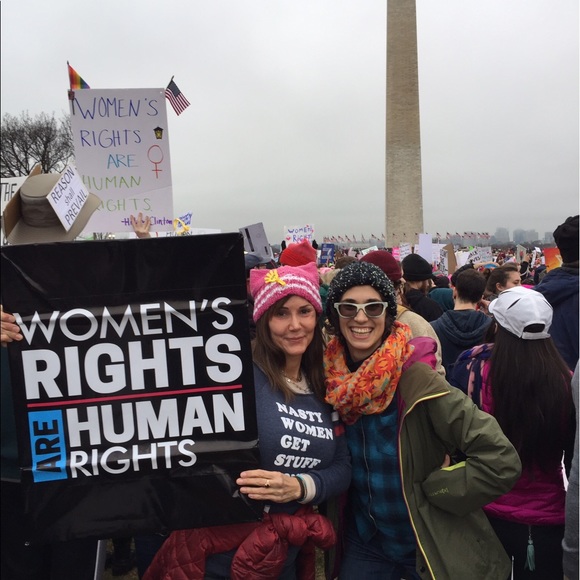 Meet your Posher, Jeannie - Picture 6 of 8