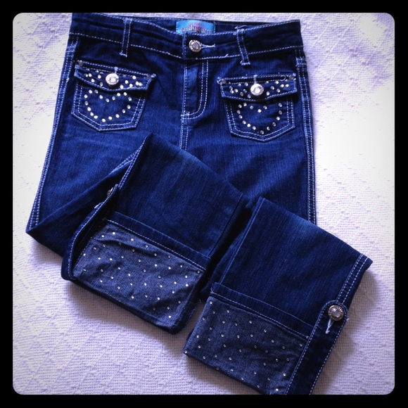 SALE!!🌸Girls Super Cute Capris With Rhinestones🌸