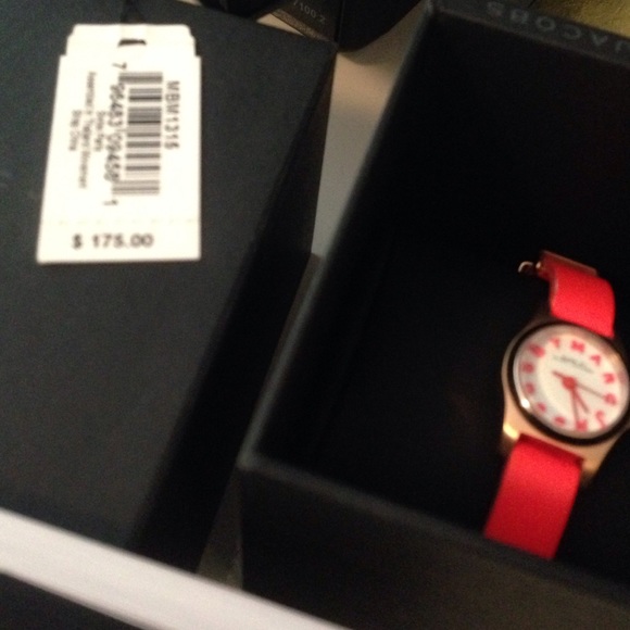 Watch - Picture 4 of 4