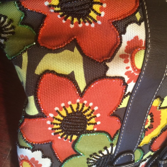 Isabella Fiore beaded cloth shoulder bag