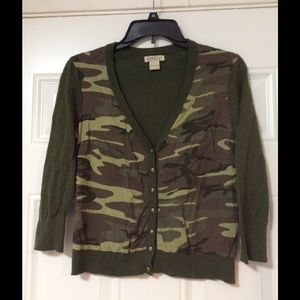 Lucky brand sweater shirt.