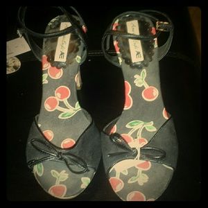 American Eagle Cork Heels