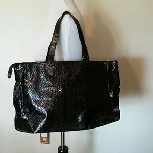 Jessica Simpson tote