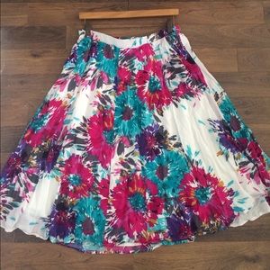 NWOT Floral Skirt