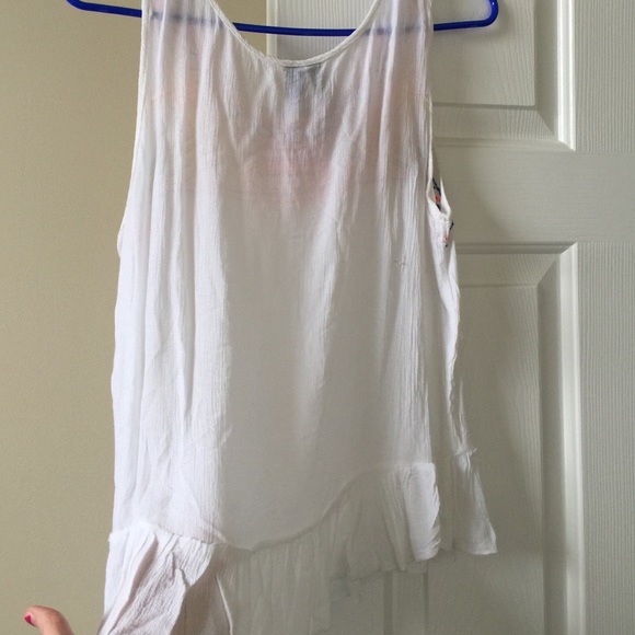 Boho Embroidered Tank - Picture 3 of 4