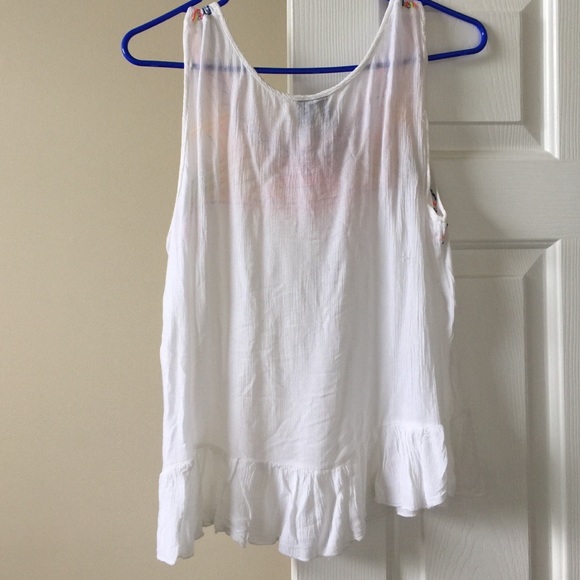 Boho Embroidered Tank - Picture 4 of 4