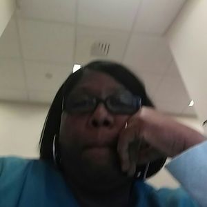 Meet your Posher, Debra