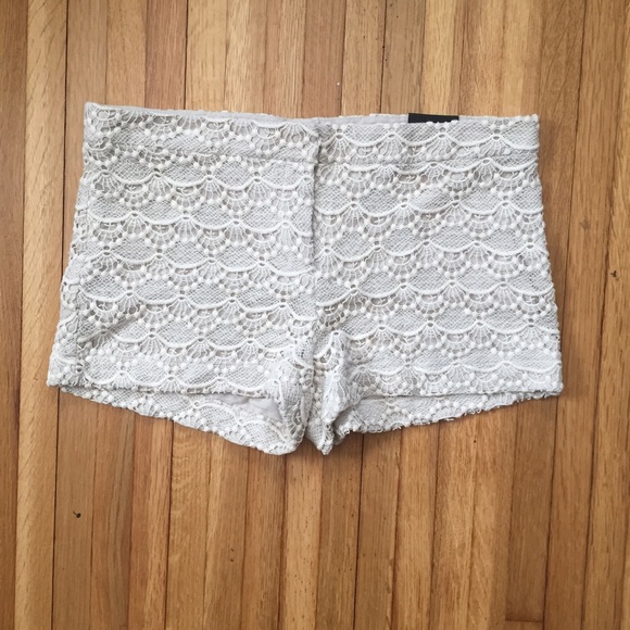 NWT Express Lace Shorts