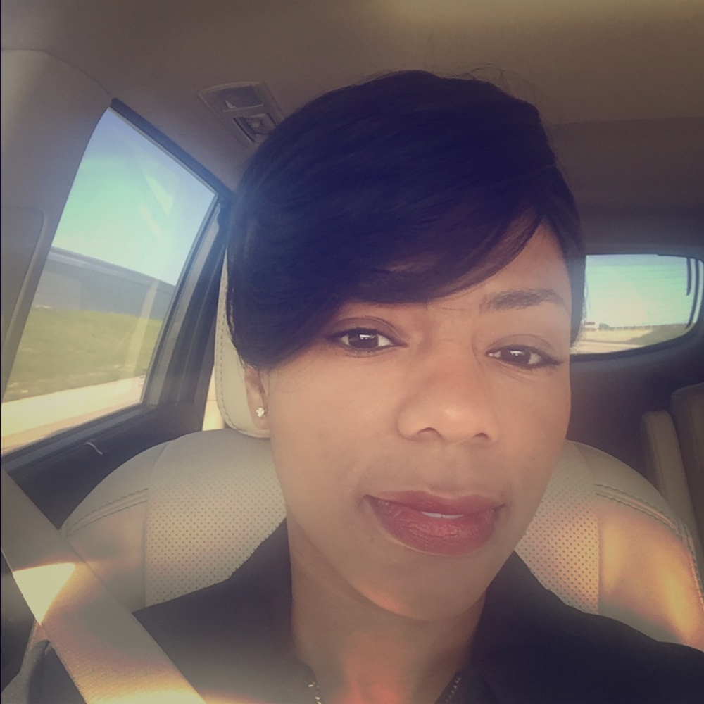 Meet your Posher, Jeneen