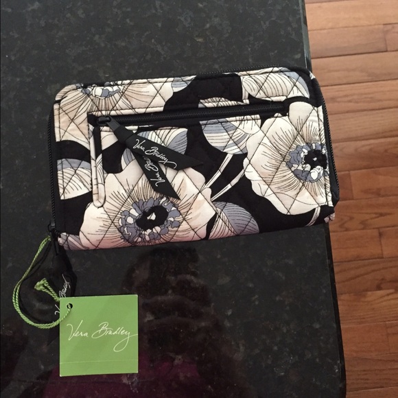 Large NWT Vera Bradley wallet