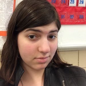 Meet your Posher, Hannah