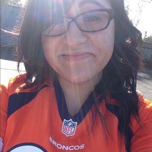 Meet your Posher, Melissa