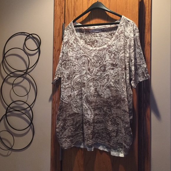 Adorable burnout t
