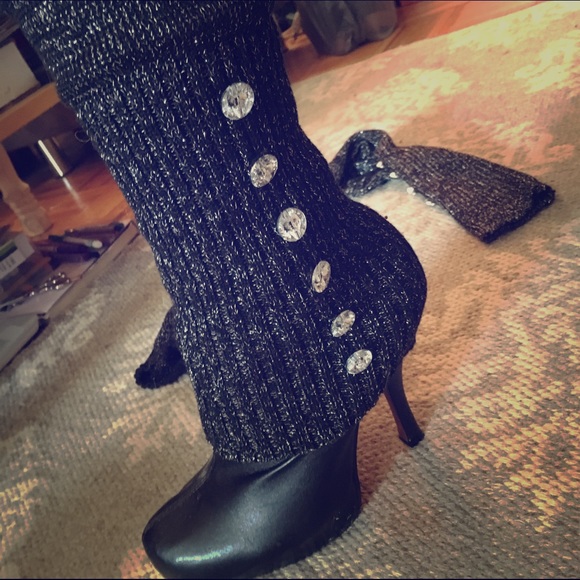 NWOT Rave Leg Warmers w Bling Buttons - Picture 1 of 2