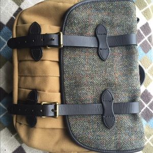 Exclusive Filson Fabric and Leather Messenger Bag