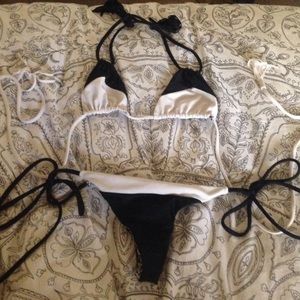 Acacia Top and Bottom