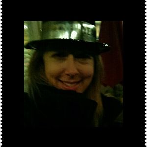 Meet your Posher, Lisa