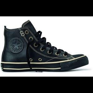 Black Monochromatic High Top Ox Leather