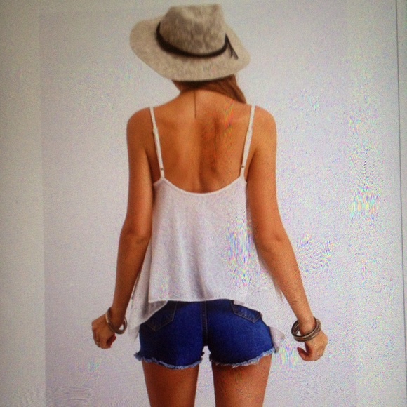 🌻 White Asymmetrical Cami Top- New🌻 - Picture 4 of 4