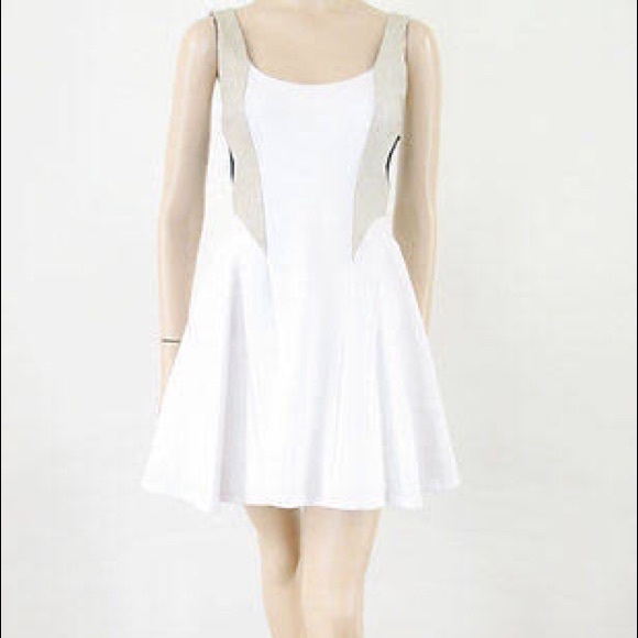 Alice + Olivia White Fit and Flare Dress - Picture 2 of 5