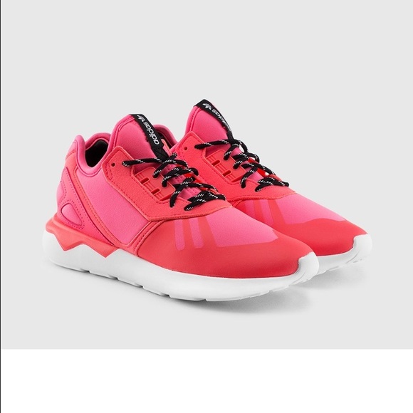 Adidas tubular runner