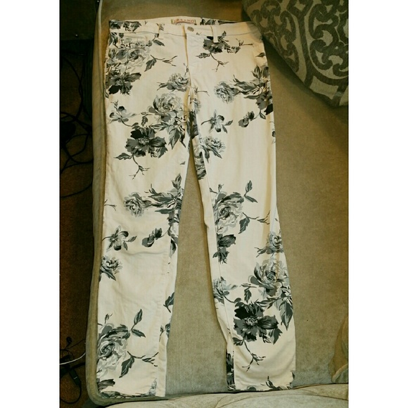 J BRAND SKINNY CREAM FLORAL SKINNY JEANS